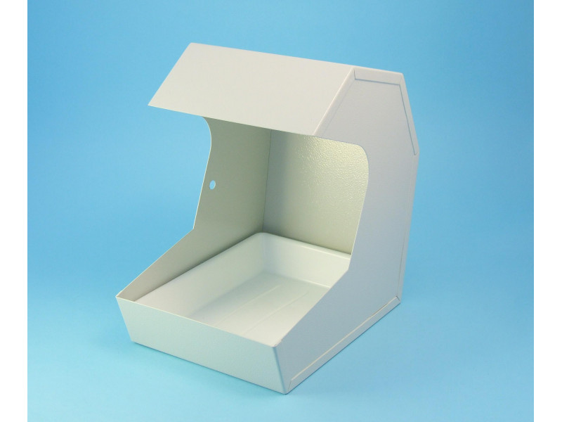 Metal cover for polisher with a cuvette